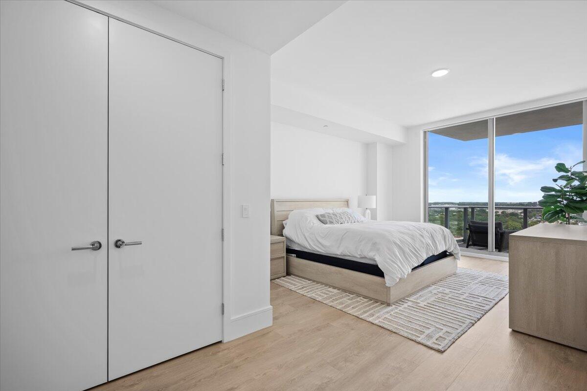 220 Lake Shore #1513, Lake Park FL 33403