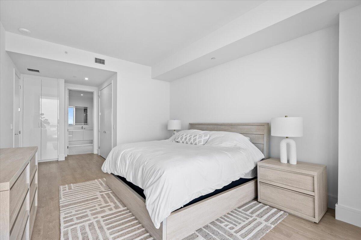 220 Lake Shore #1513, Lake Park FL 33403