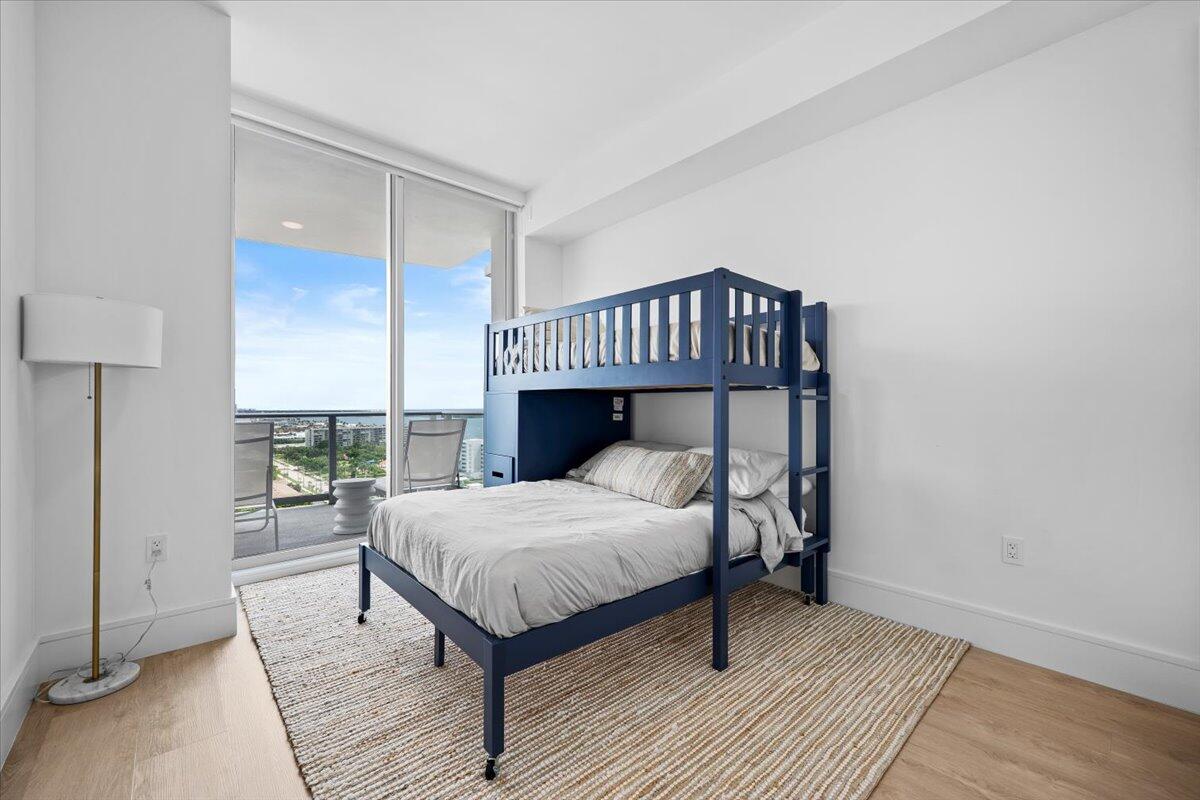 220 Lake Shore #1513, Lake Park FL 33403