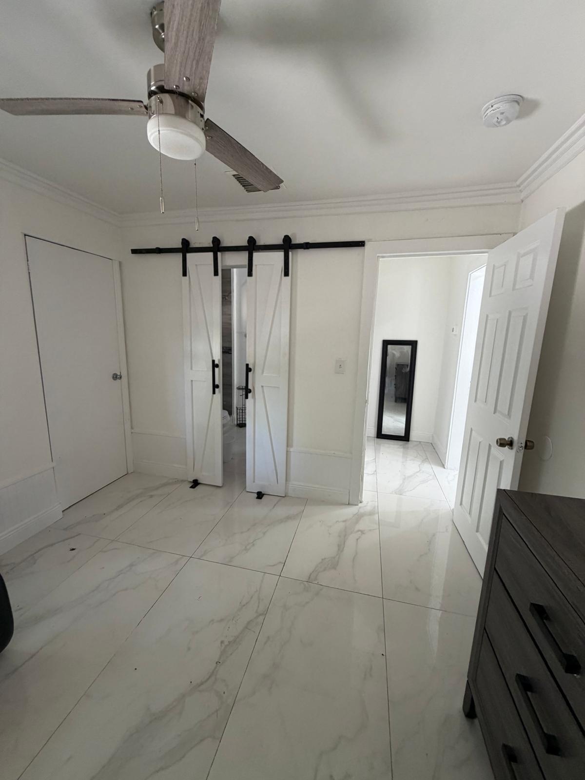 514 Churchill, West Palm Beach FL 33405