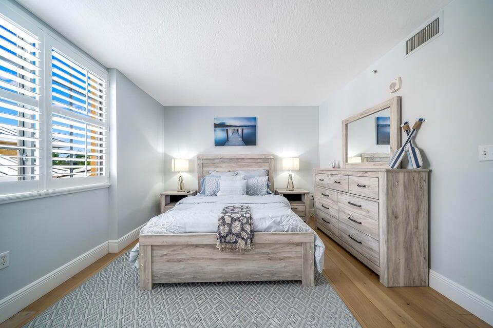 250 NE 3rd #1502, Delray Beach FL 33444