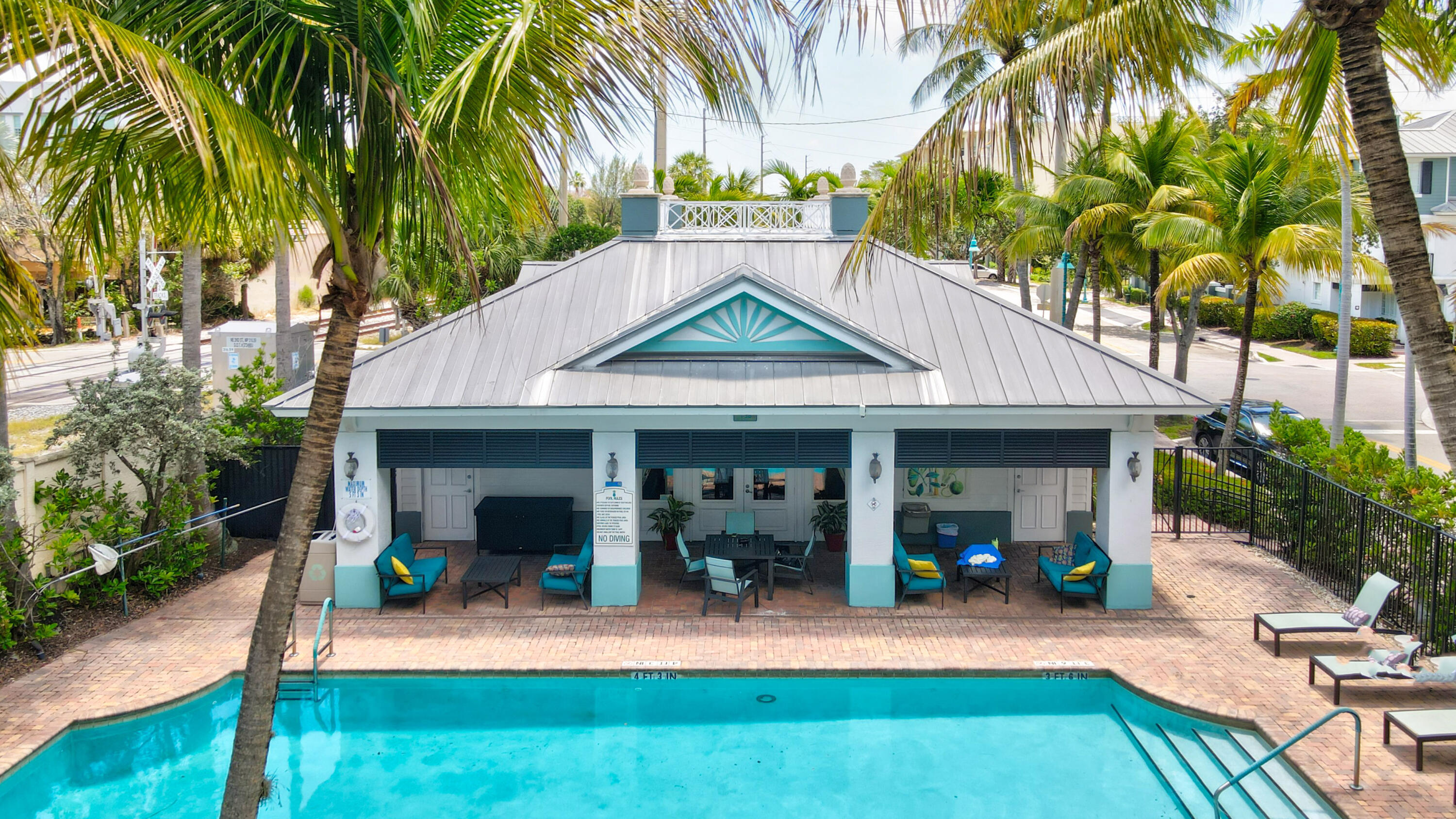 250 NE 3rd #1502, Delray Beach FL 33444
