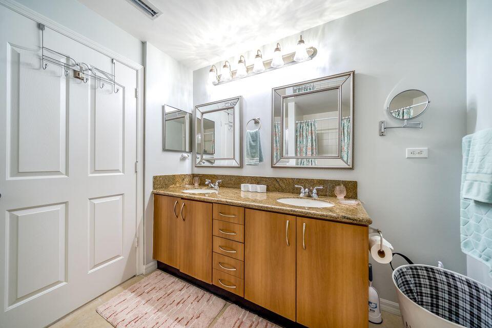 250 NE 3rd #1502, Delray Beach FL 33444