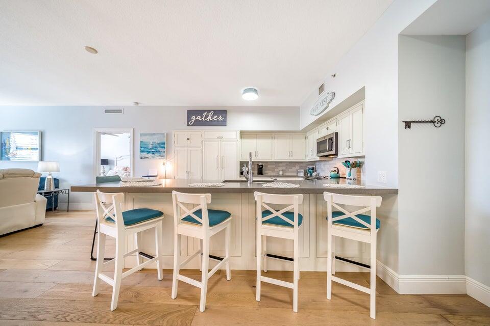 250 NE 3rd #1502, Delray Beach FL 33444