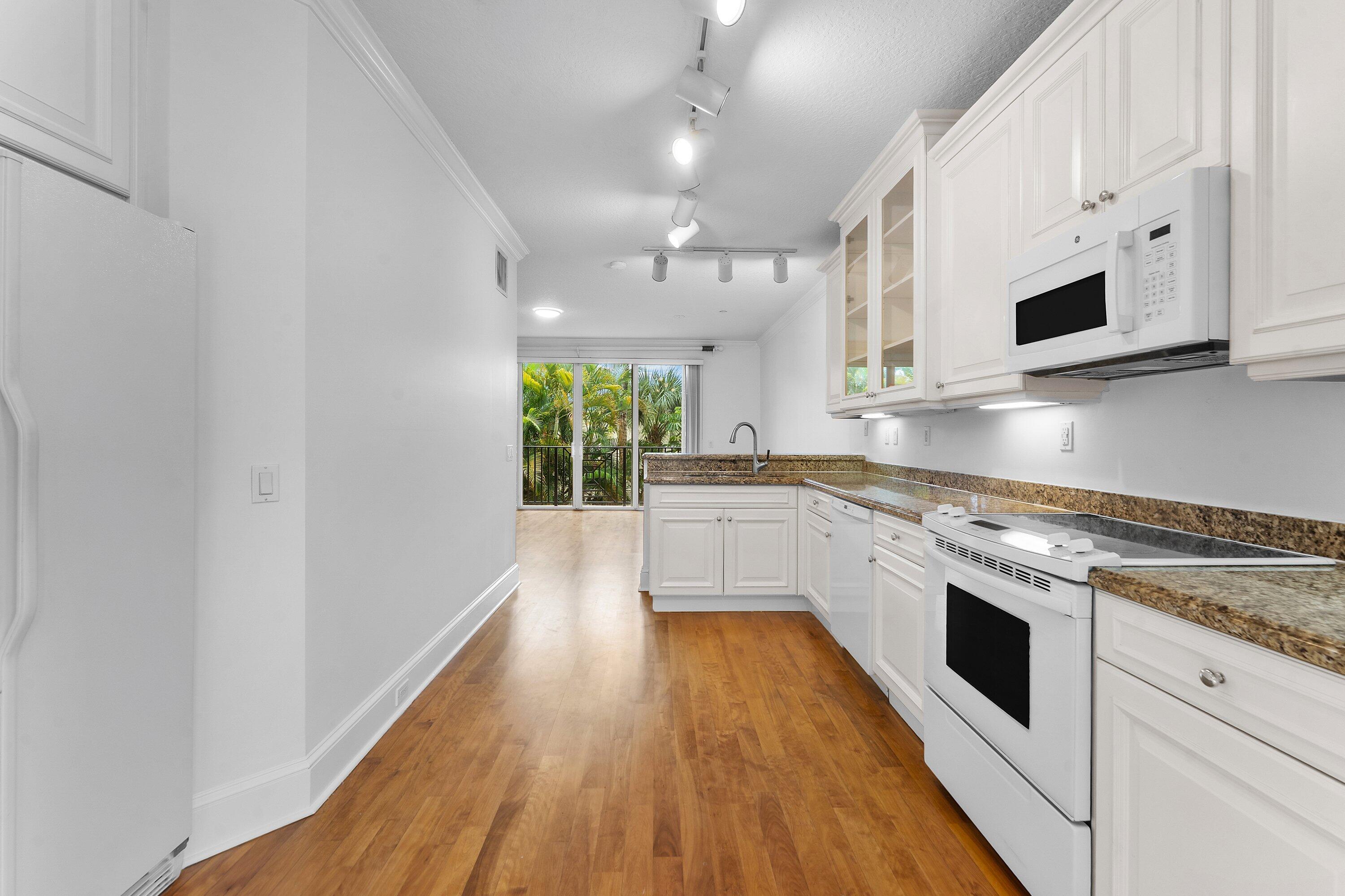 455 JUNO DUNES, Juno Beach FL 33408