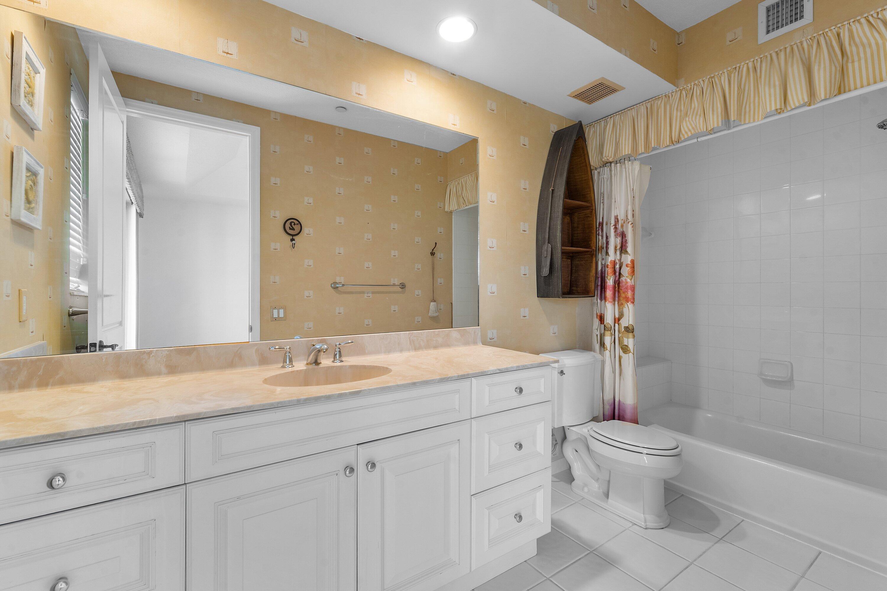 455 JUNO DUNES, Juno Beach FL 33408