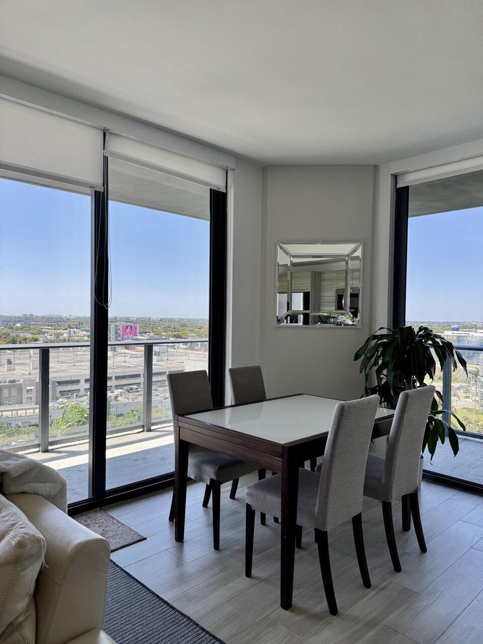121 NE 34th #1116, Miami FL 33137