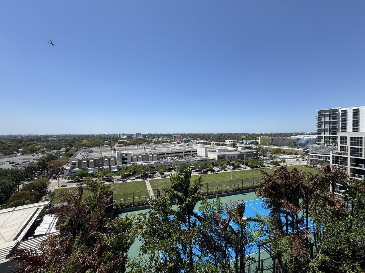 121 NE 34th #1116, Miami FL 33137