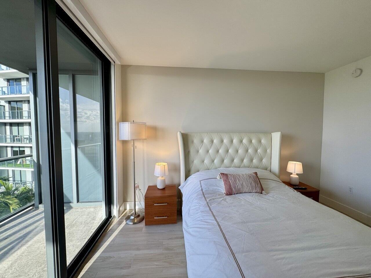 121 NE 34th #1116, Miami FL 33137