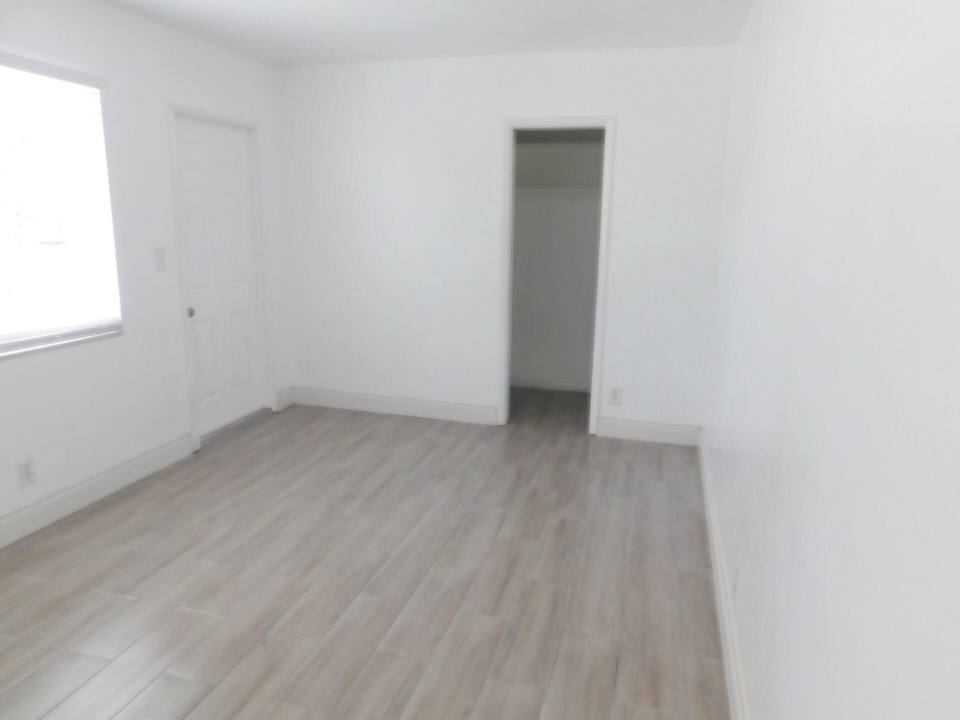 825 NE 6th #3, Fort Lauderdale FL 33304