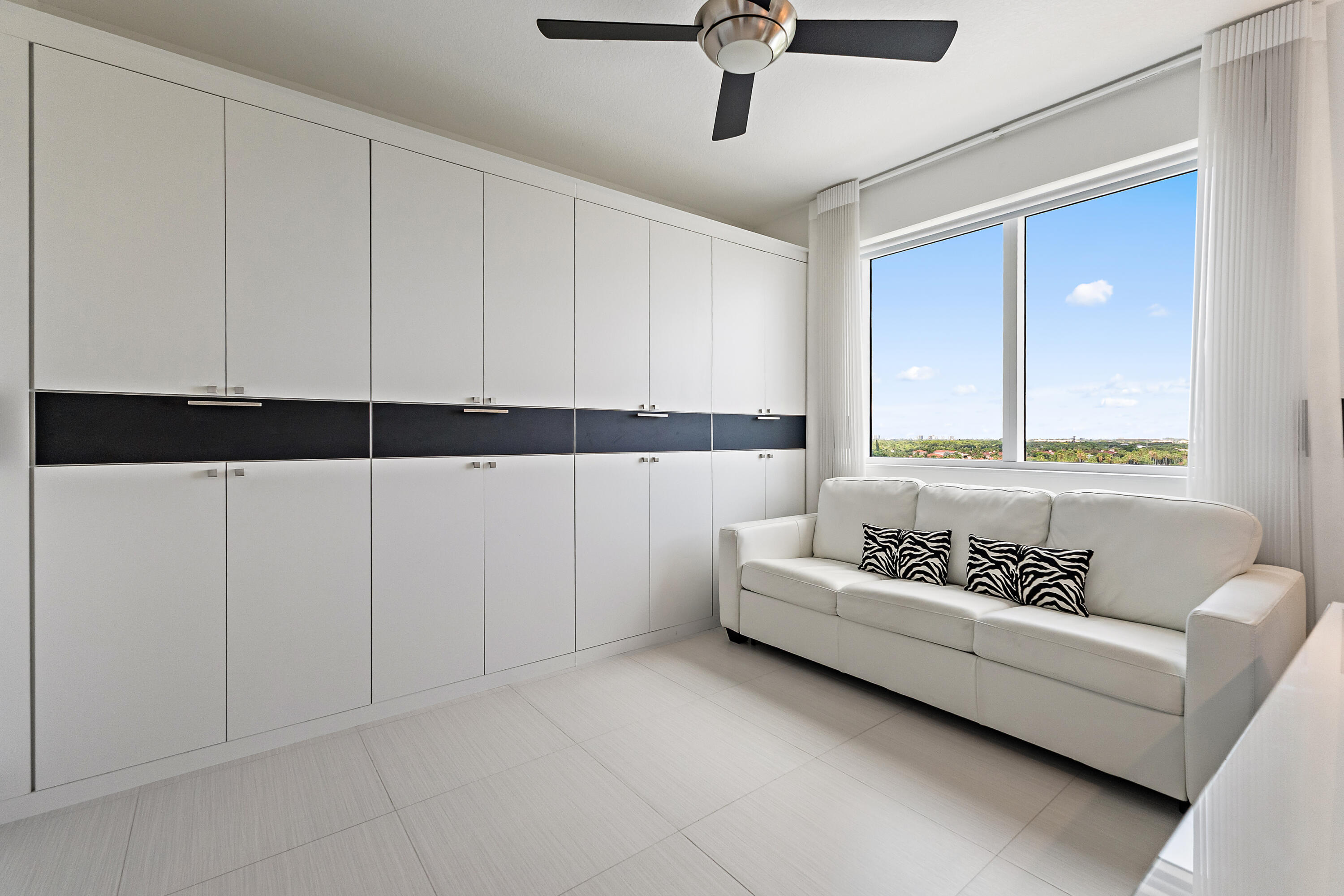 3610 Gardens #804a, Palm Beach Gardens FL 33410