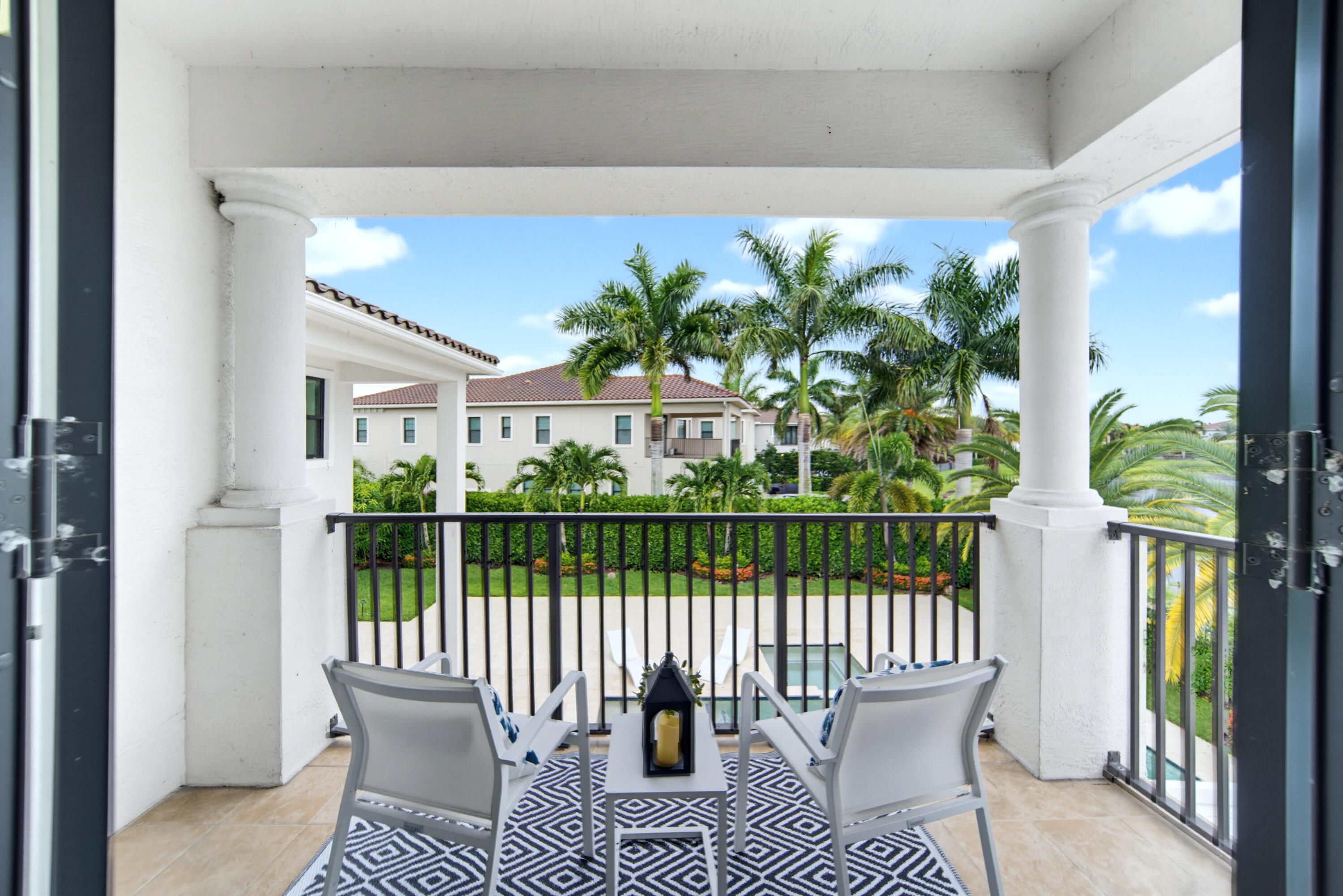 10363 S Barnsley, Parkland FL 33076