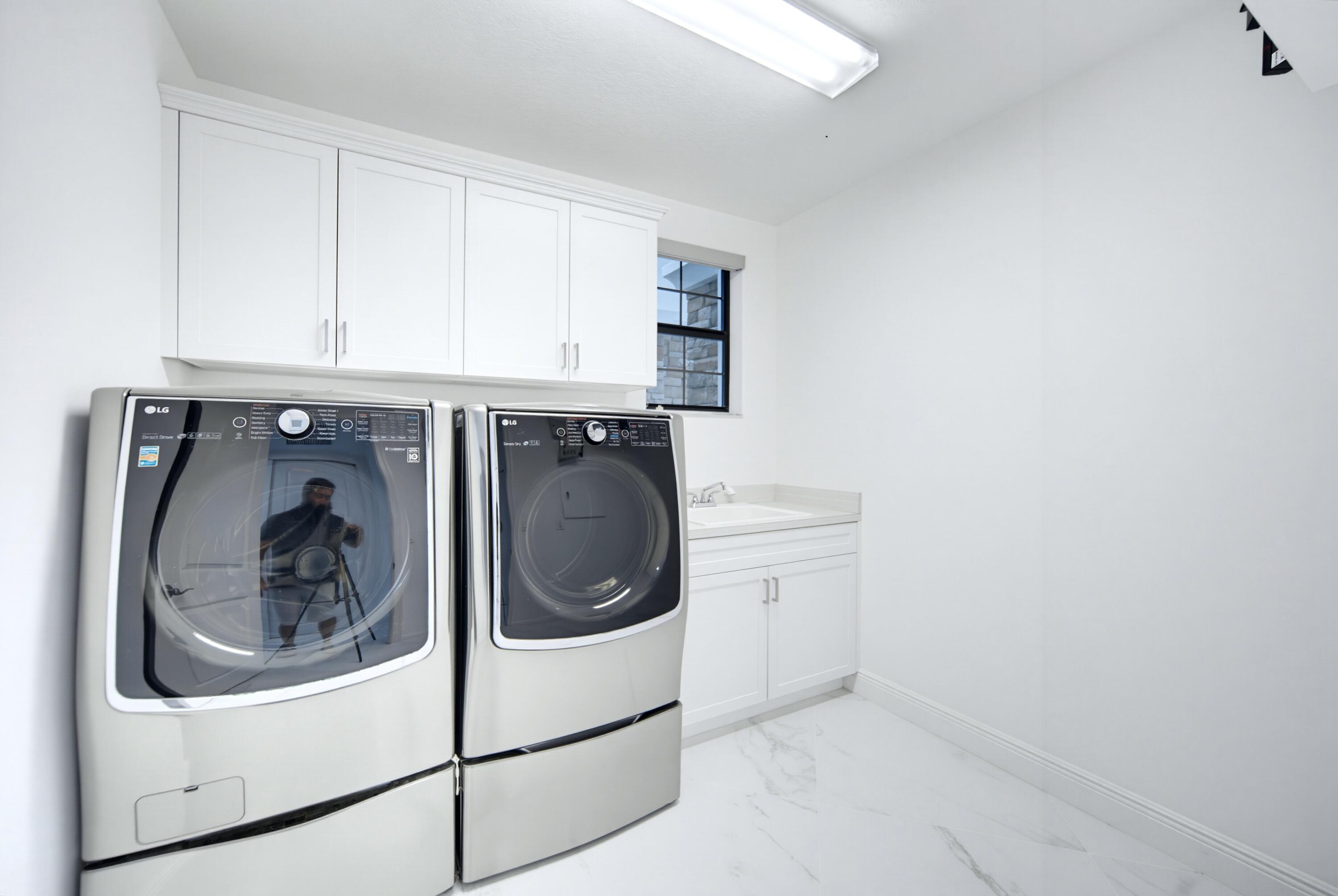 10363 S Barnsley, Parkland FL 33076