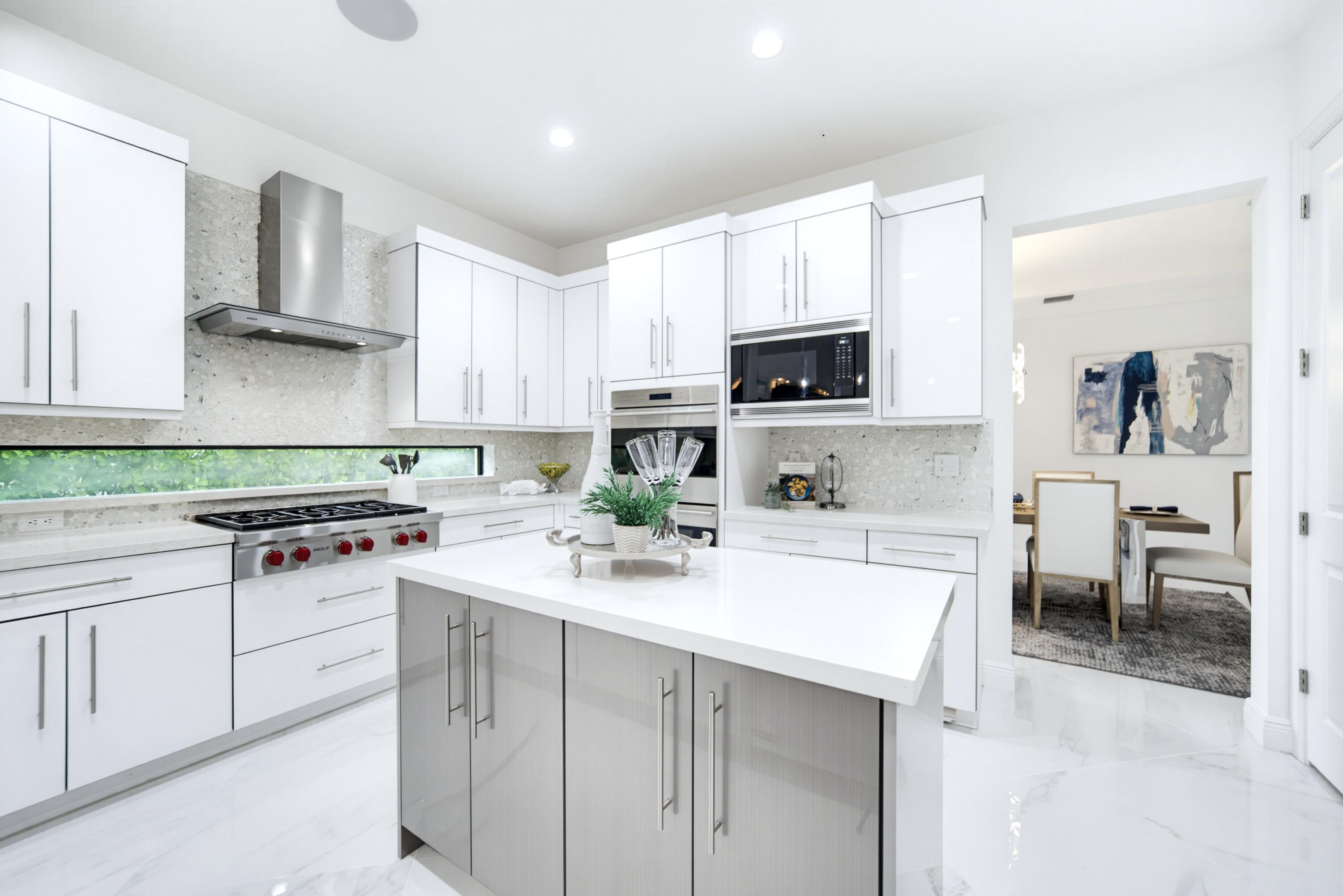 10363 S Barnsley, Parkland FL 33076