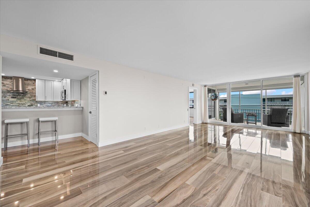 911 Ocean #601, Juno Beach FL 33408