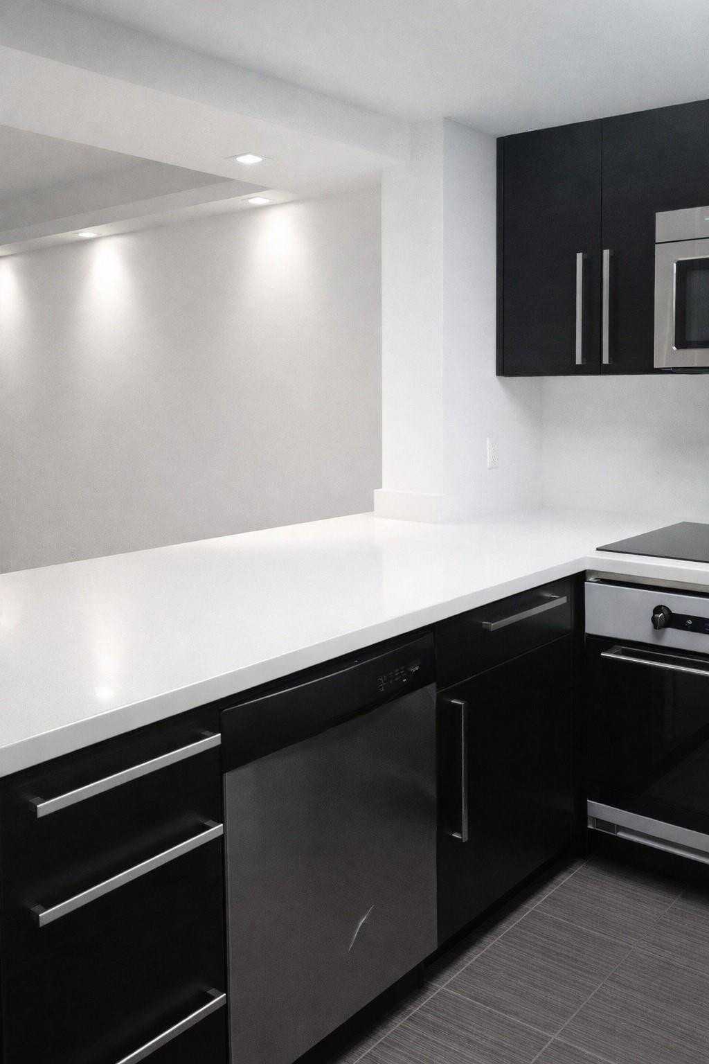 2020 NE 135TH #502, North Miami FL 33181