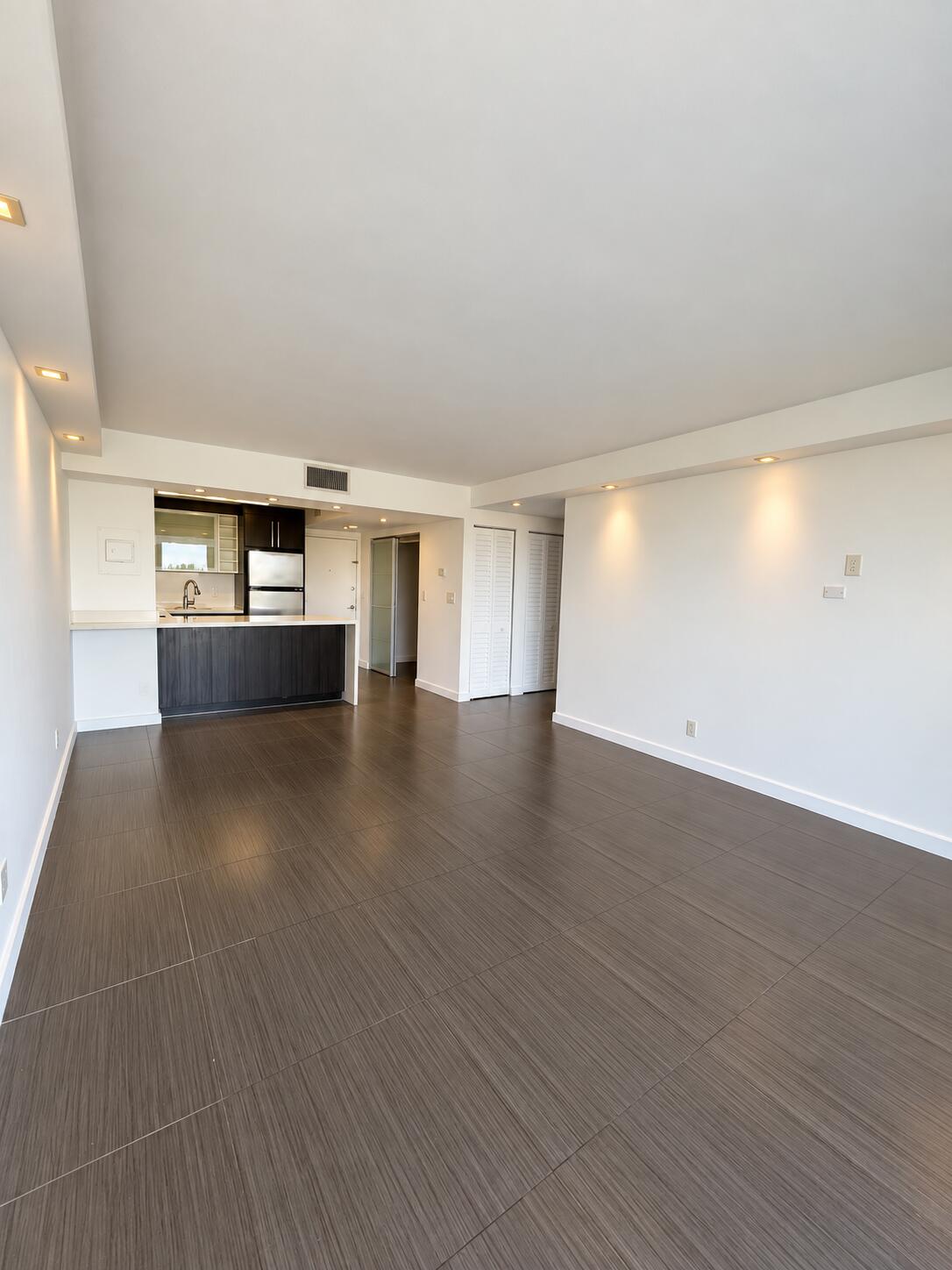 2020 NE 135TH #502, North Miami FL 33181