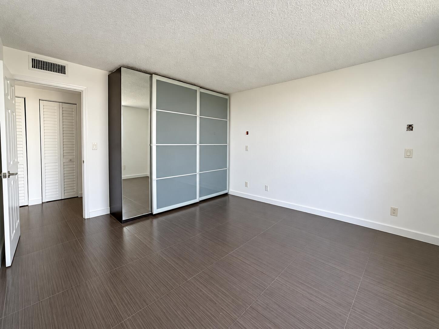 2020 NE 135TH #502, North Miami FL 33181