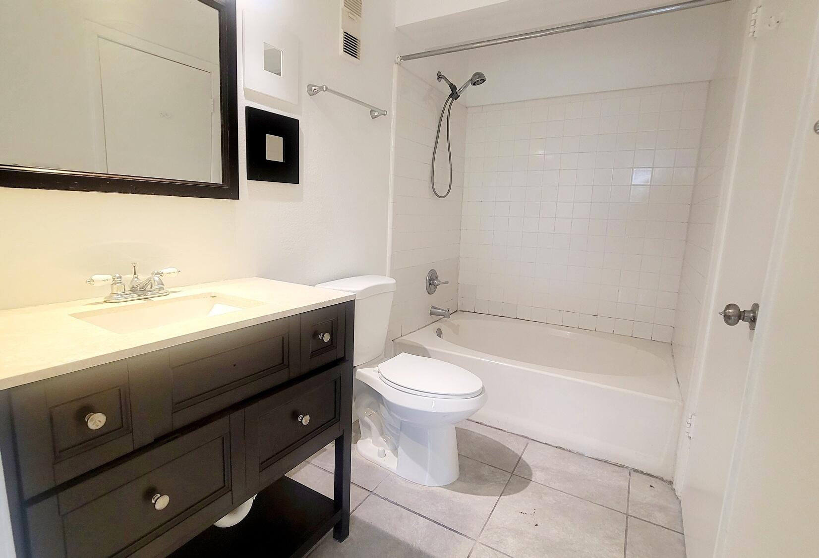 10581 SW 155TH #1215, Miami FL 33196