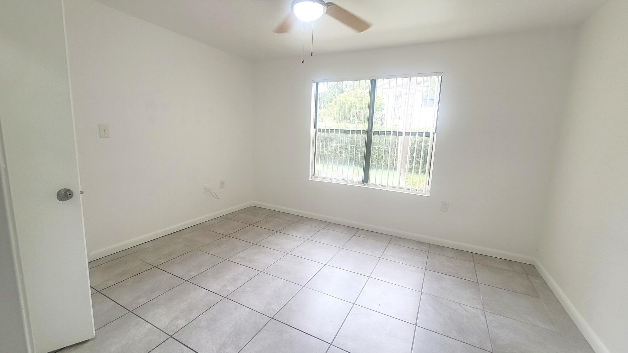10581 SW 155TH #1215, Miami FL 33196