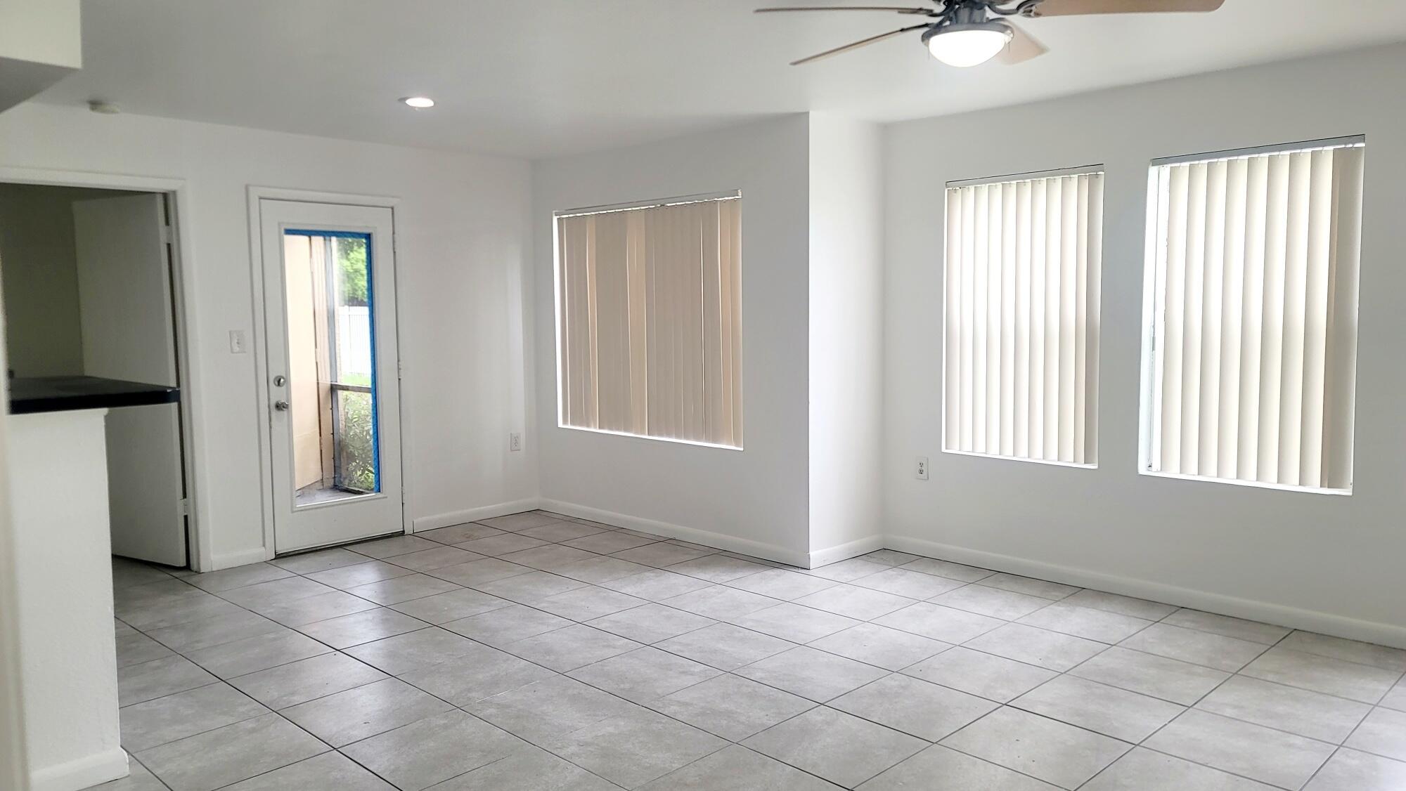 10581 SW 155TH #1215, Miami FL 33196