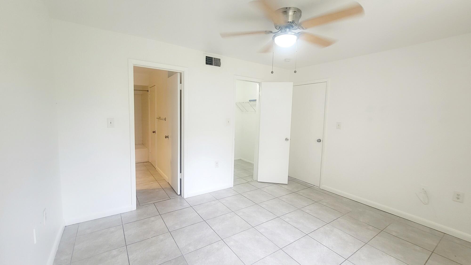 10581 SW 155TH #1215, Miami FL 33196