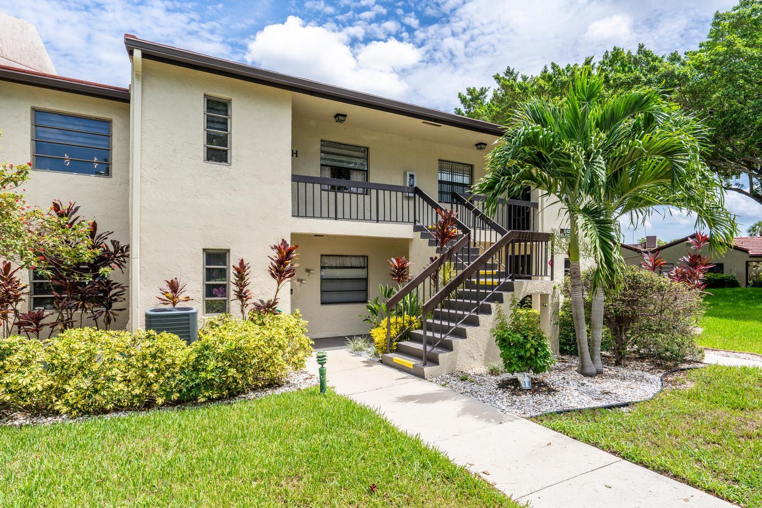 8425 Casa Del Lago #H, Boca Raton FL 33433