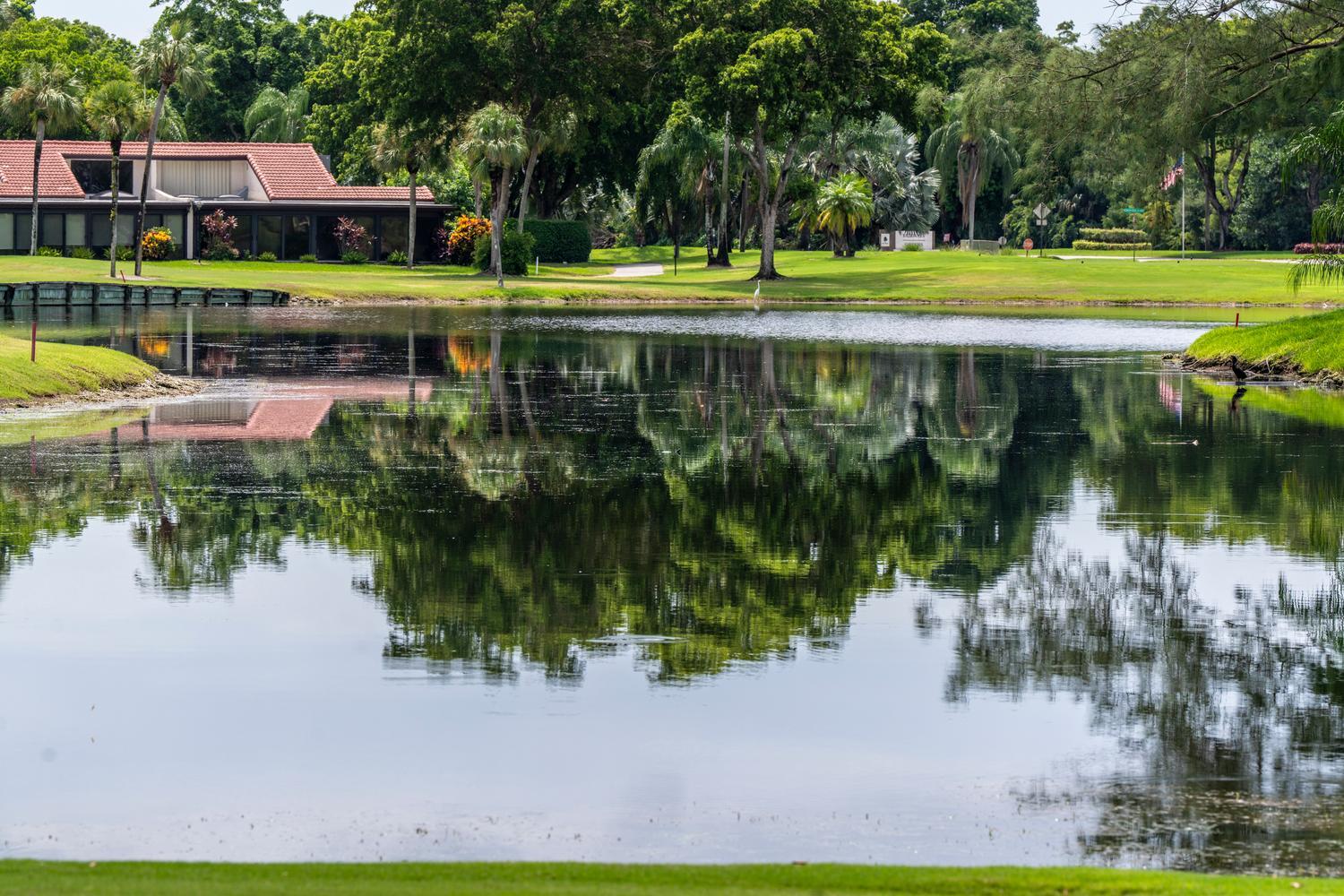 8425 Casa Del Lago #H, Boca Raton FL 33433