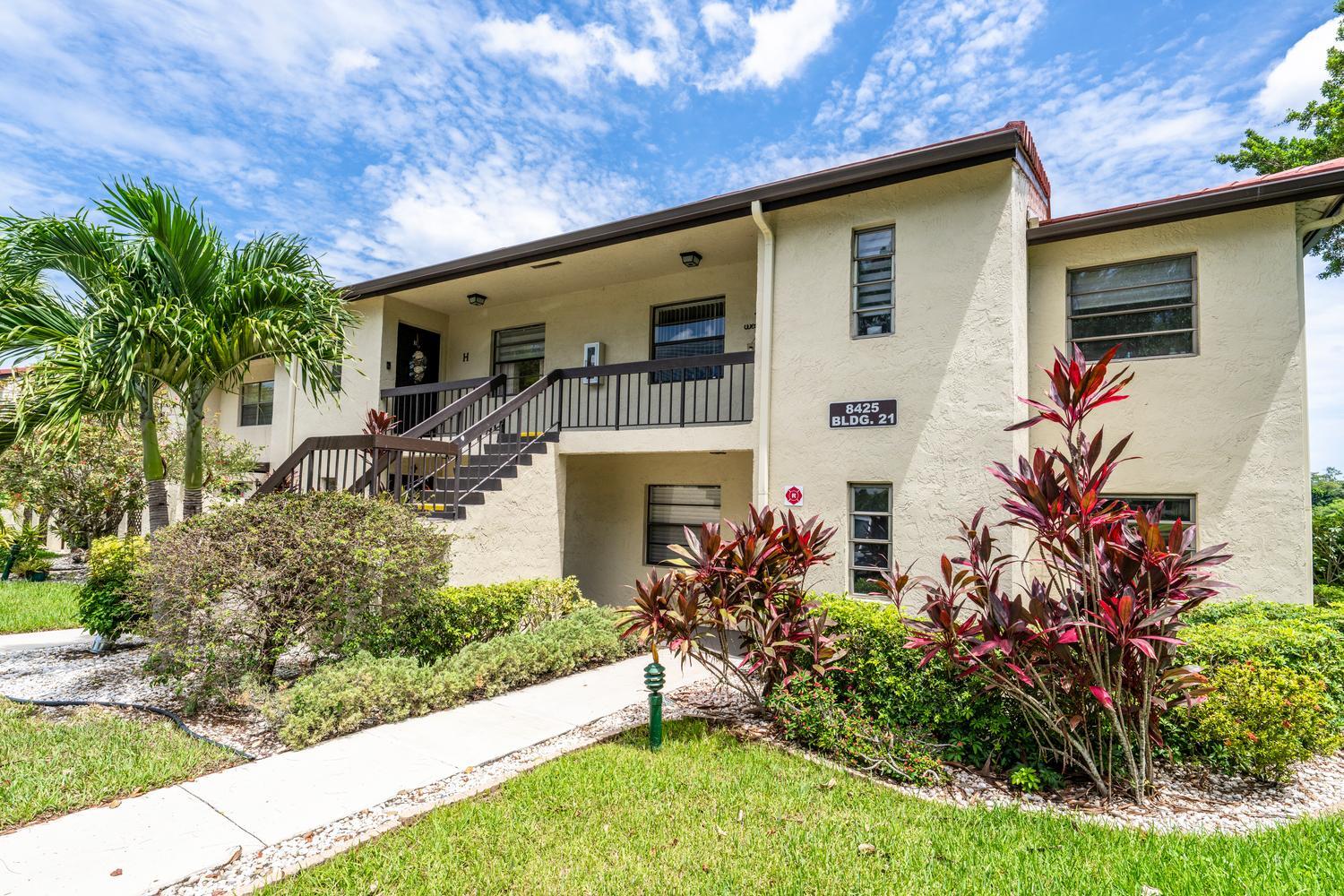 8425 Casa Del Lago #H, Boca Raton FL 33433