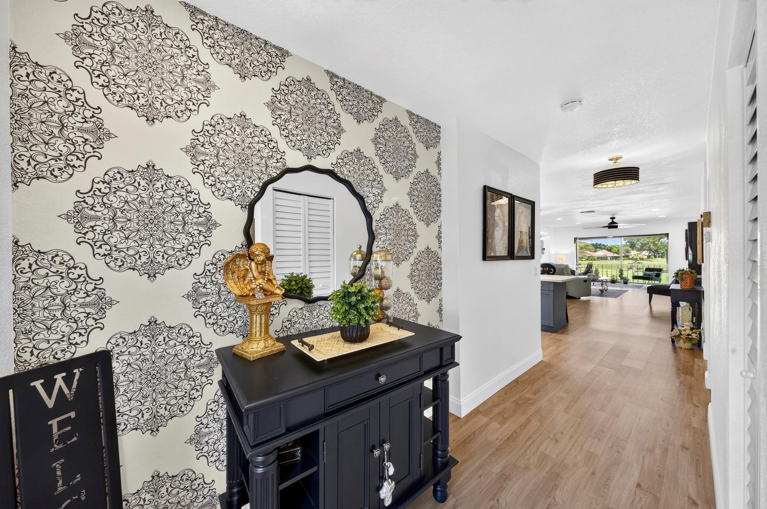 8425 Casa Del Lago #H, Boca Raton FL 33433