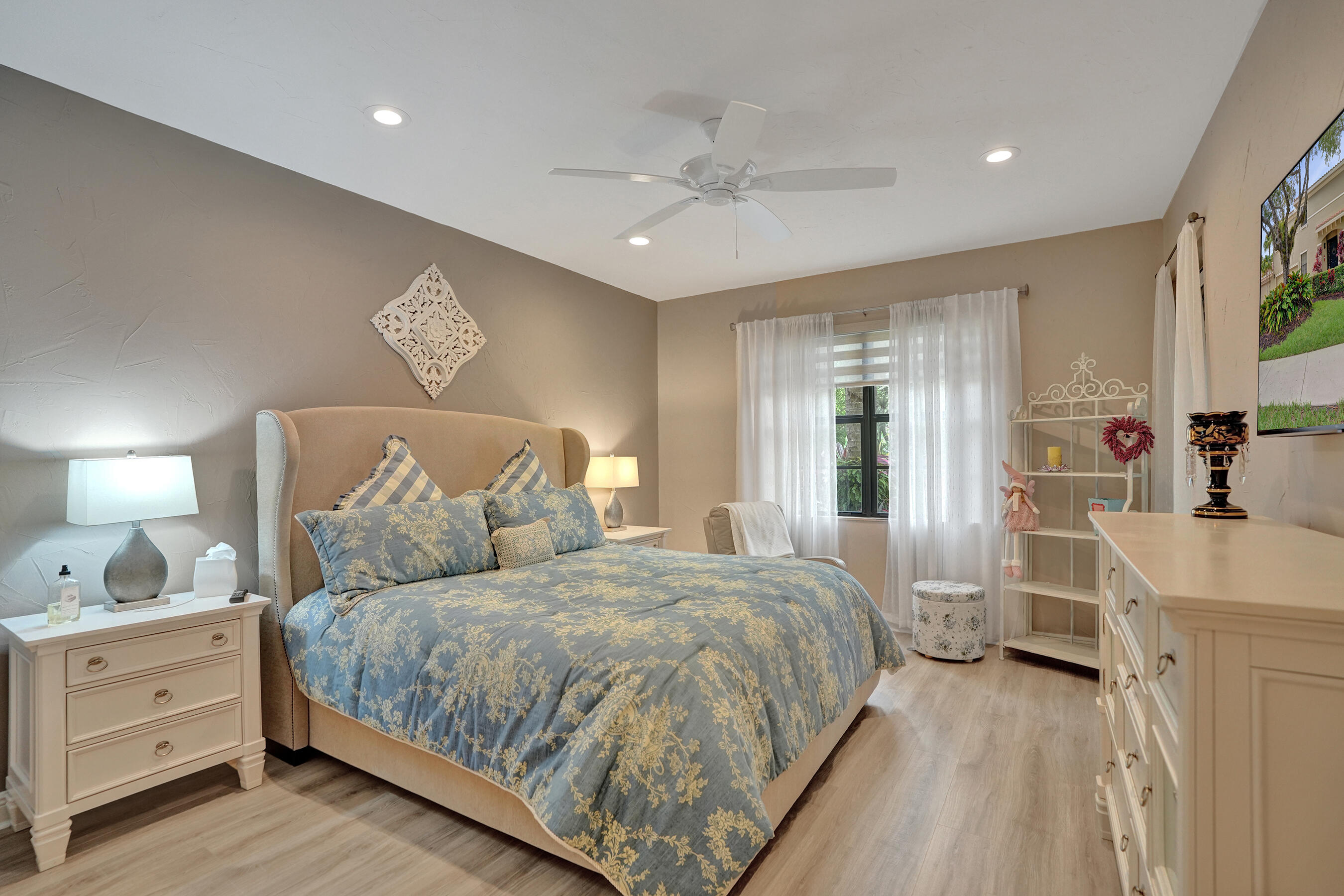 7570 Old Thyme #9C, Parkland FL 33076