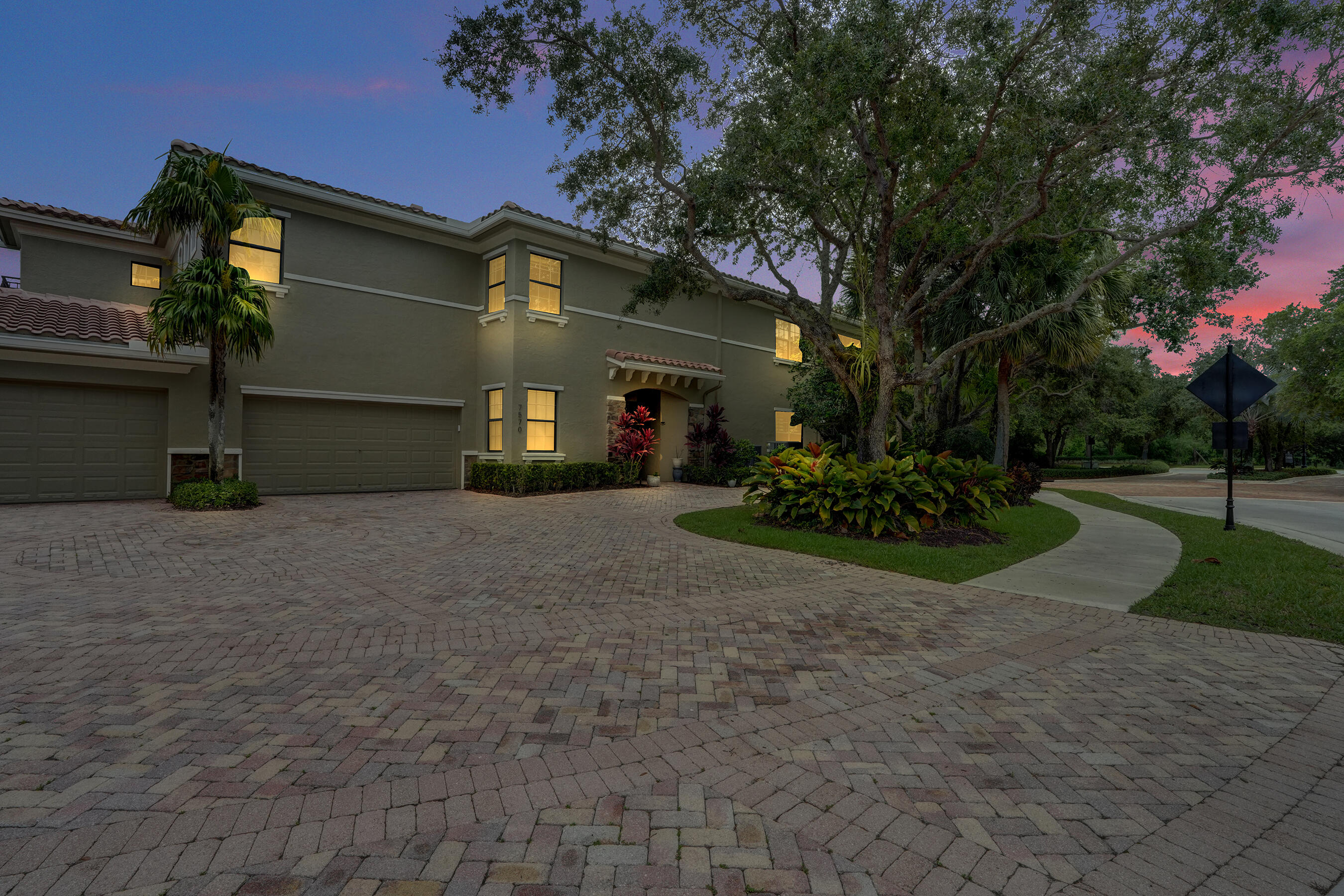 7570 Old Thyme #9C, Parkland FL 33076