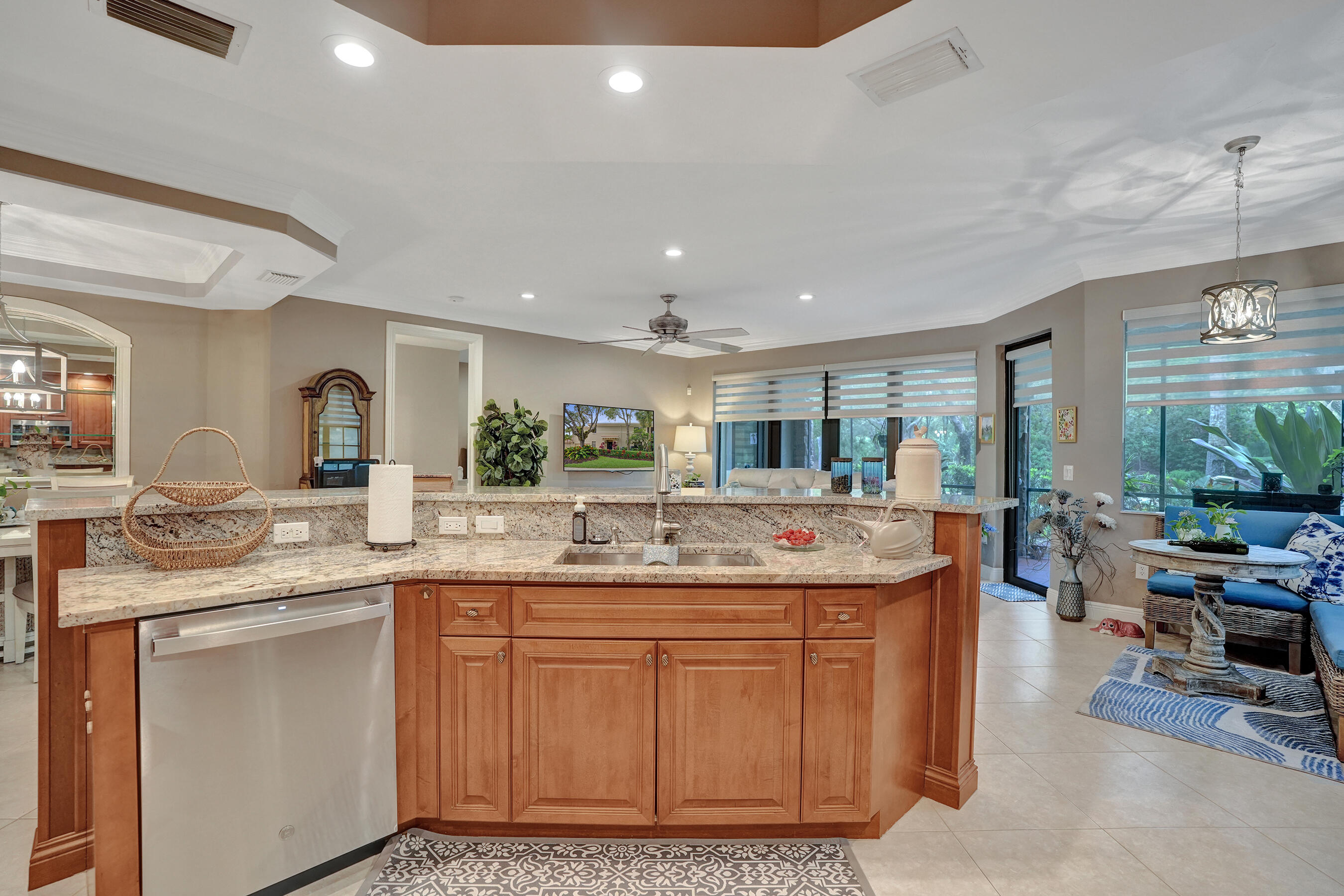 7570 Old Thyme #9C, Parkland FL 33076
