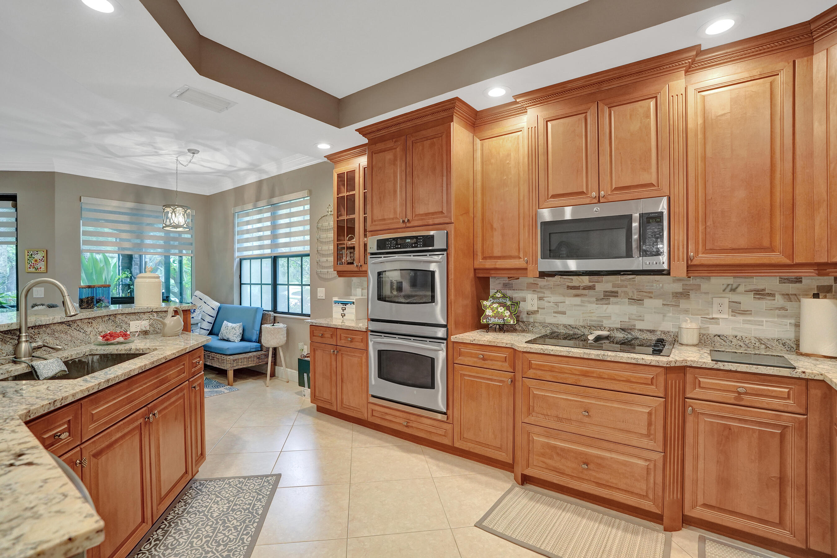 7570 Old Thyme #9C, Parkland FL 33076