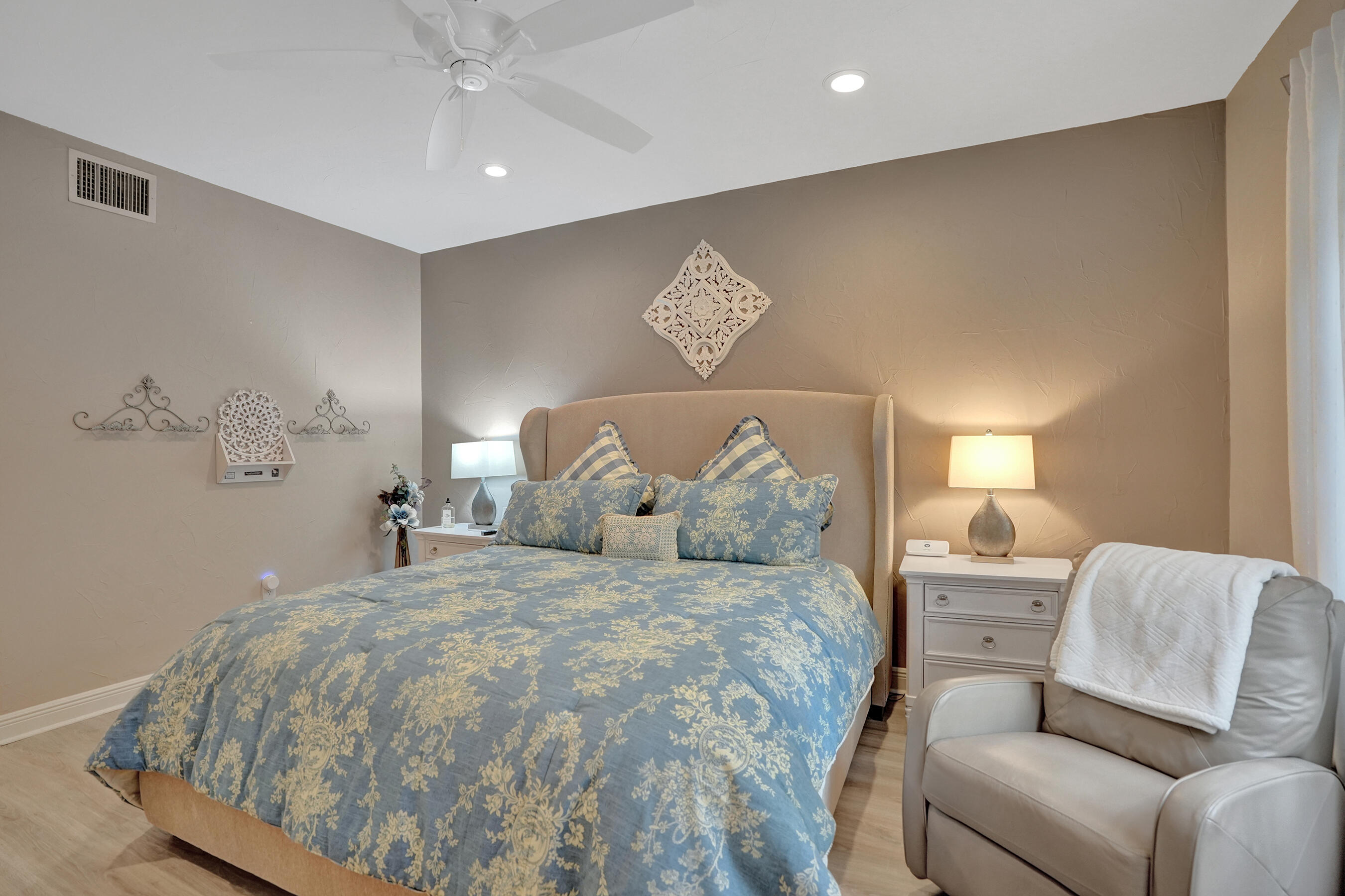 7570 Old Thyme #9C, Parkland FL 33076