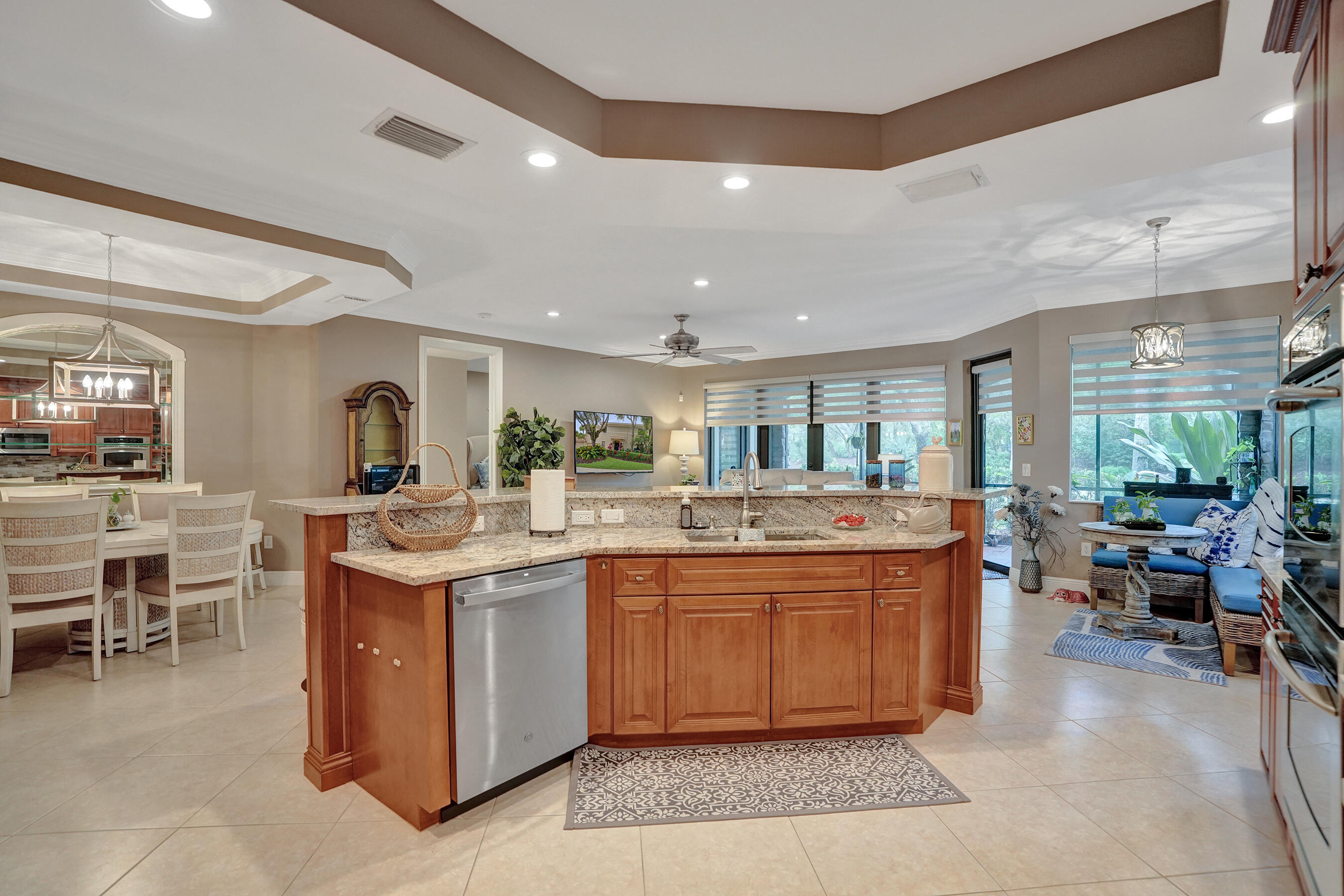 7570 Old Thyme #9C, Parkland FL 33076