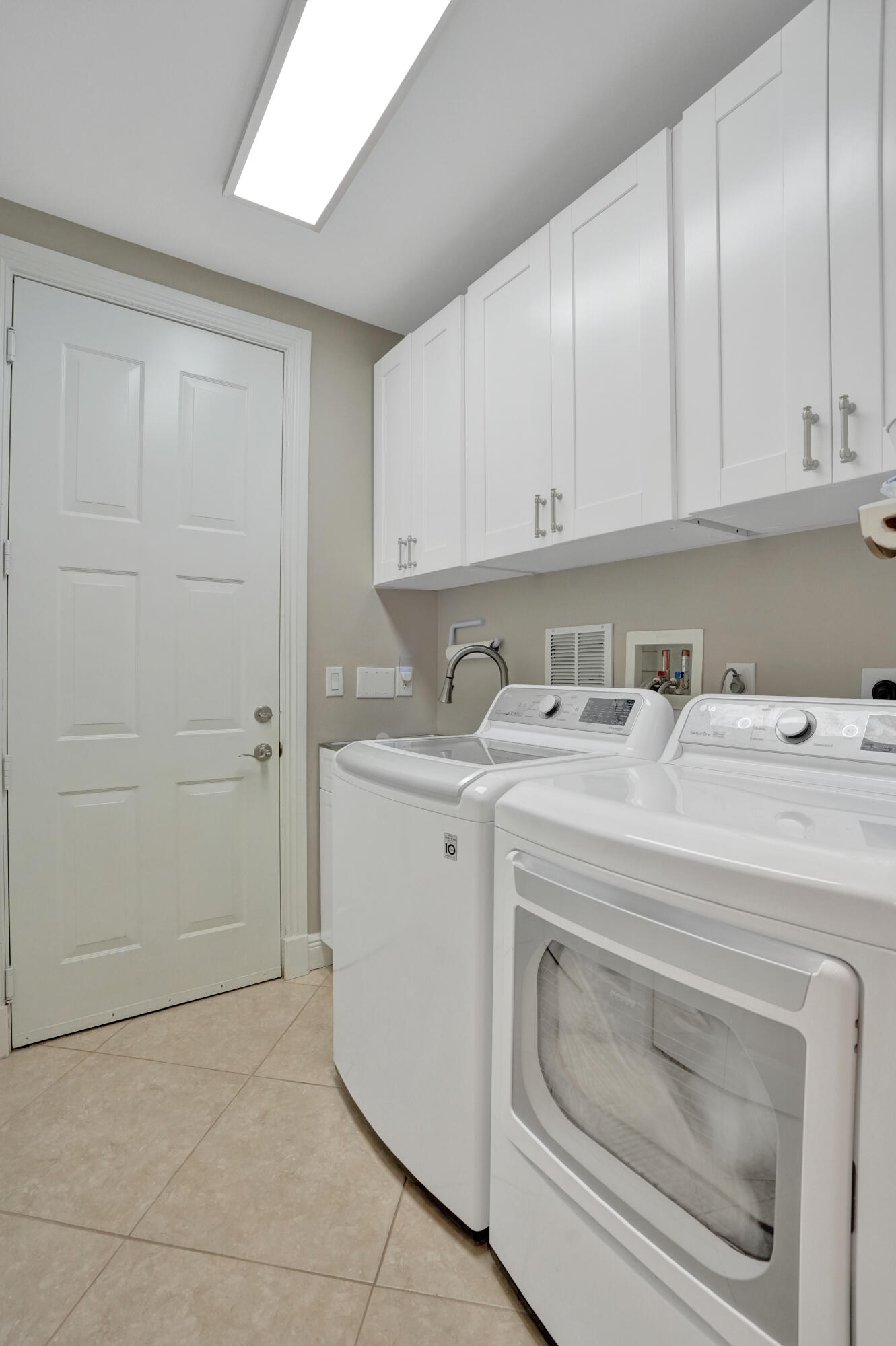 7570 Old Thyme #9C, Parkland FL 33076