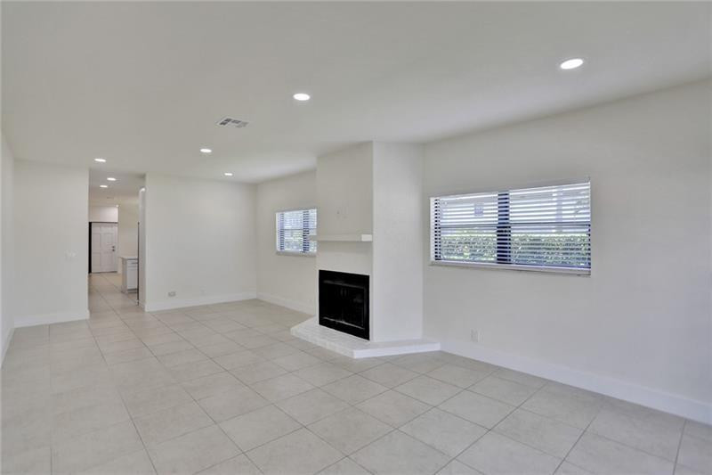 4300 S OCEAN #1, Highland Beach FL 33487