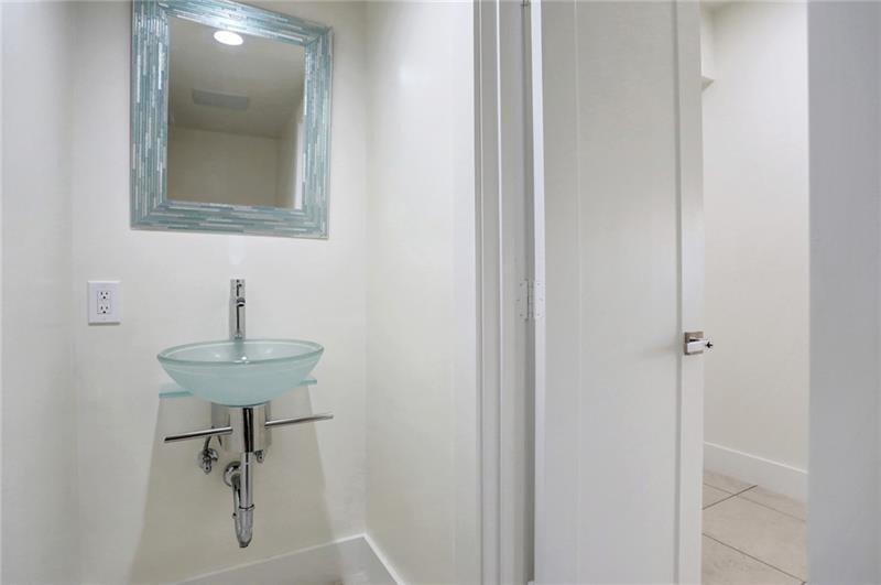 4300 S OCEAN #1, Highland Beach FL 33487