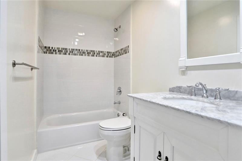 4300 S OCEAN #1, Highland Beach FL 33487