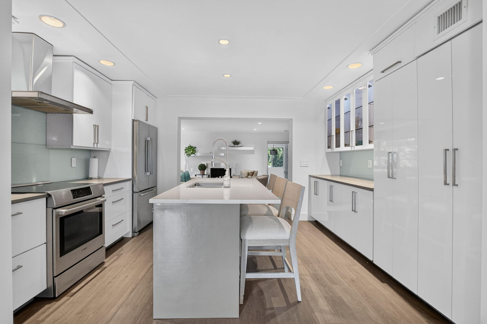 335 NE 7th, Boca Raton FL 33432