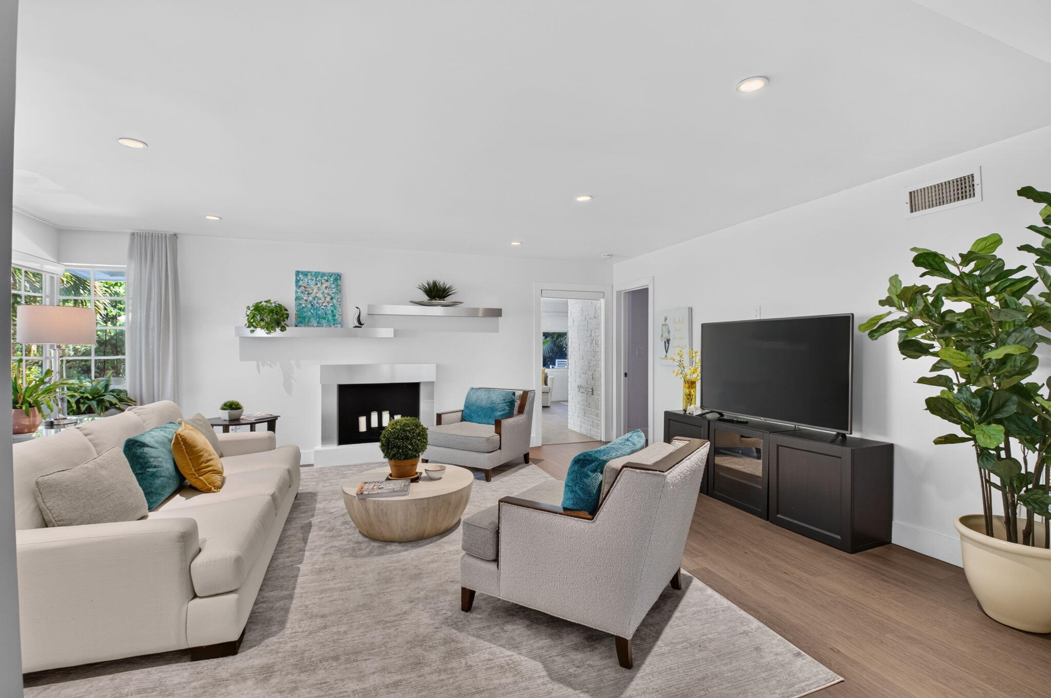 335 NE 7th, Boca Raton FL 33432