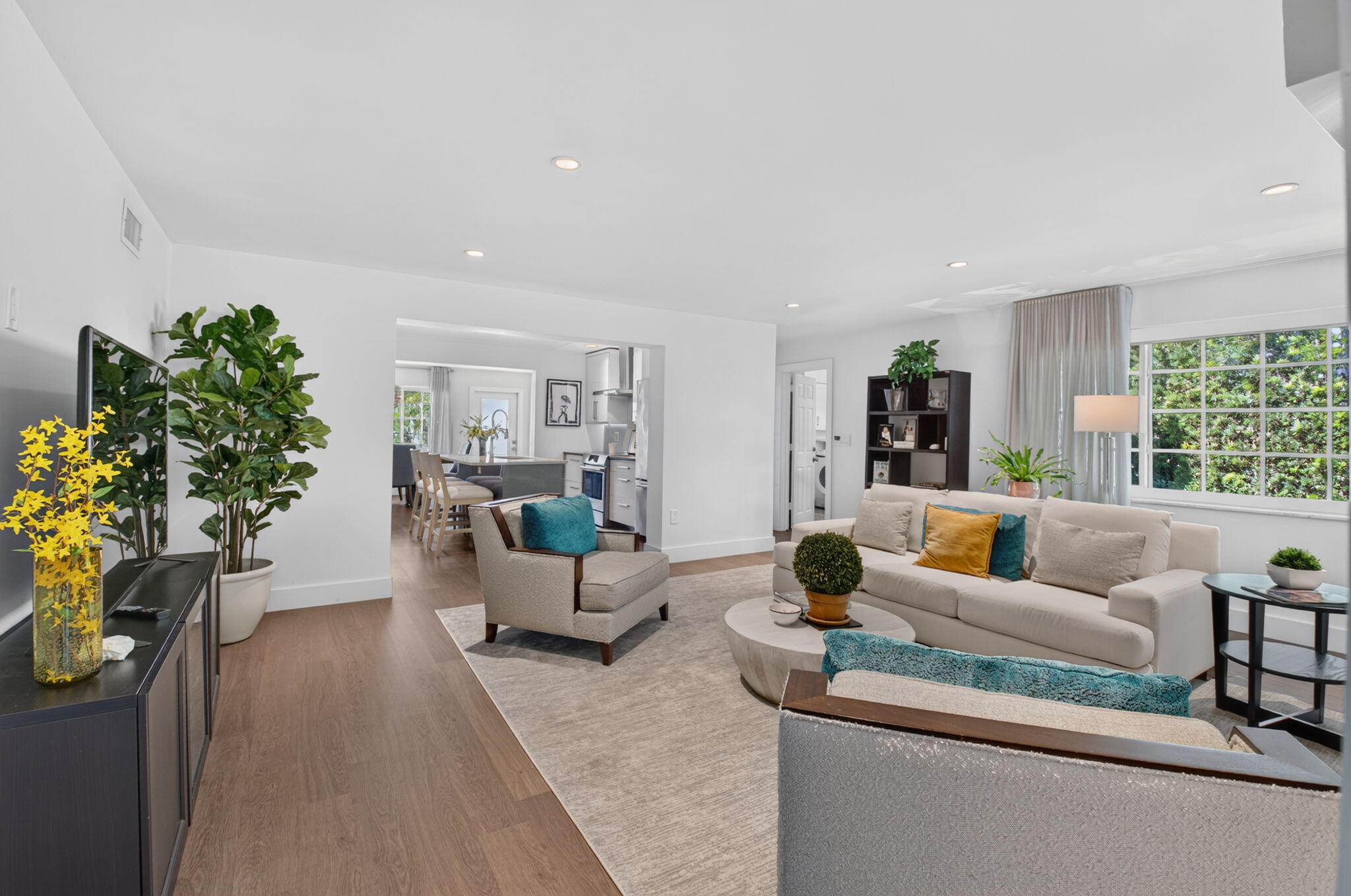 335 NE 7th, Boca Raton FL 33432