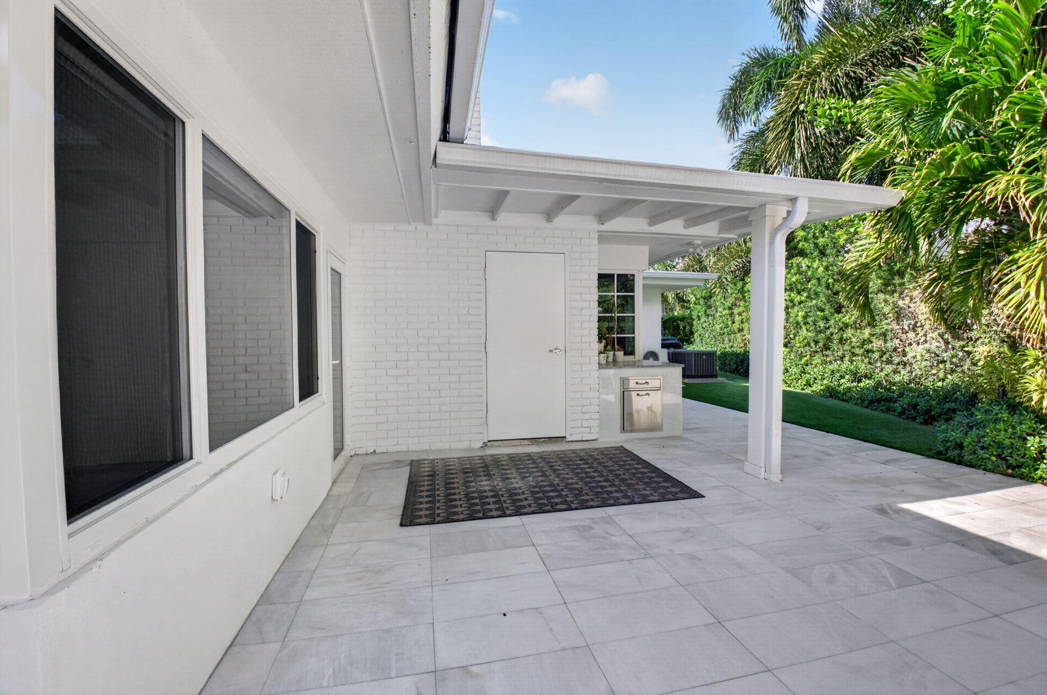 335 NE 7th, Boca Raton FL 33432