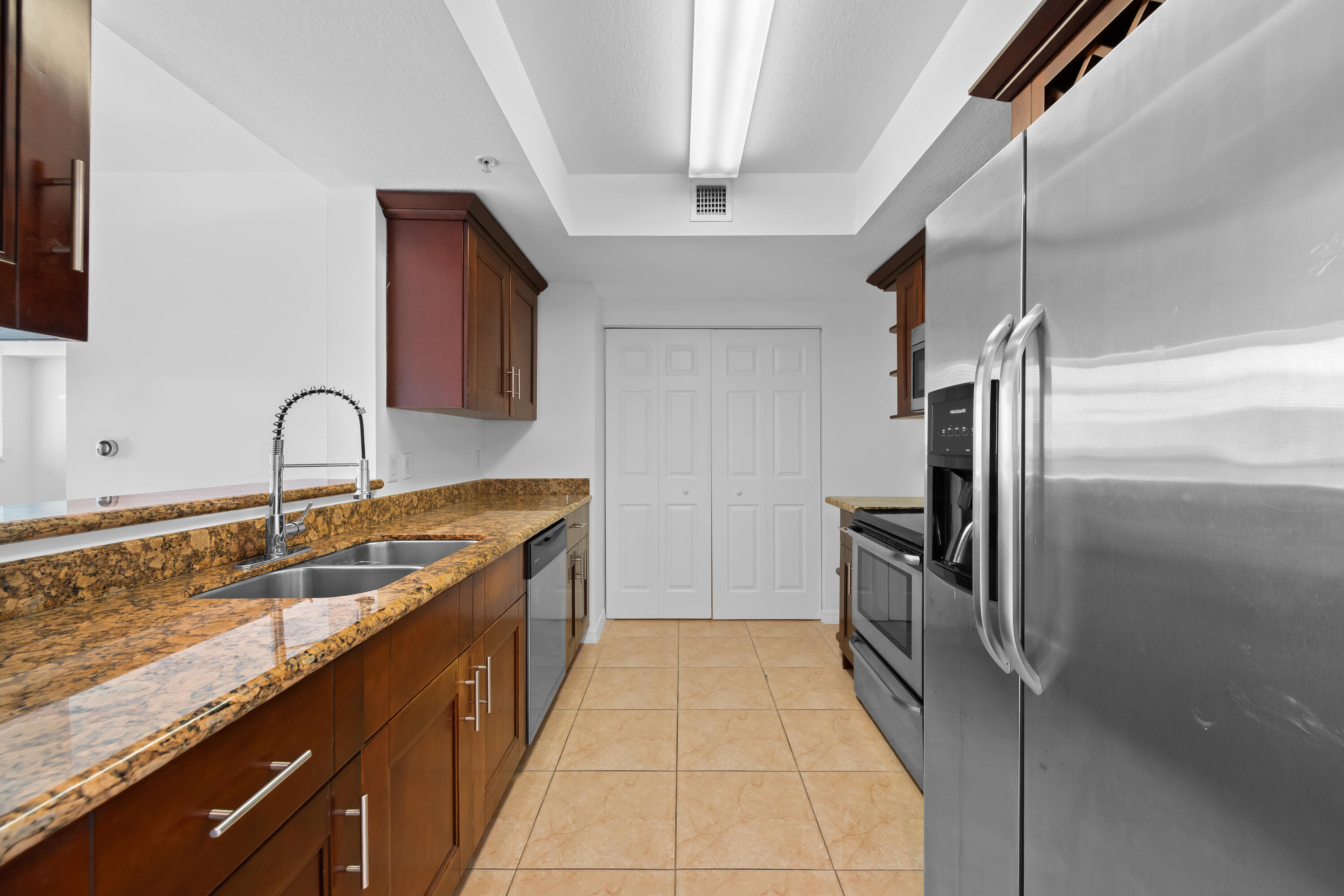 3530 SW 22ND #902, Miami FL 33145