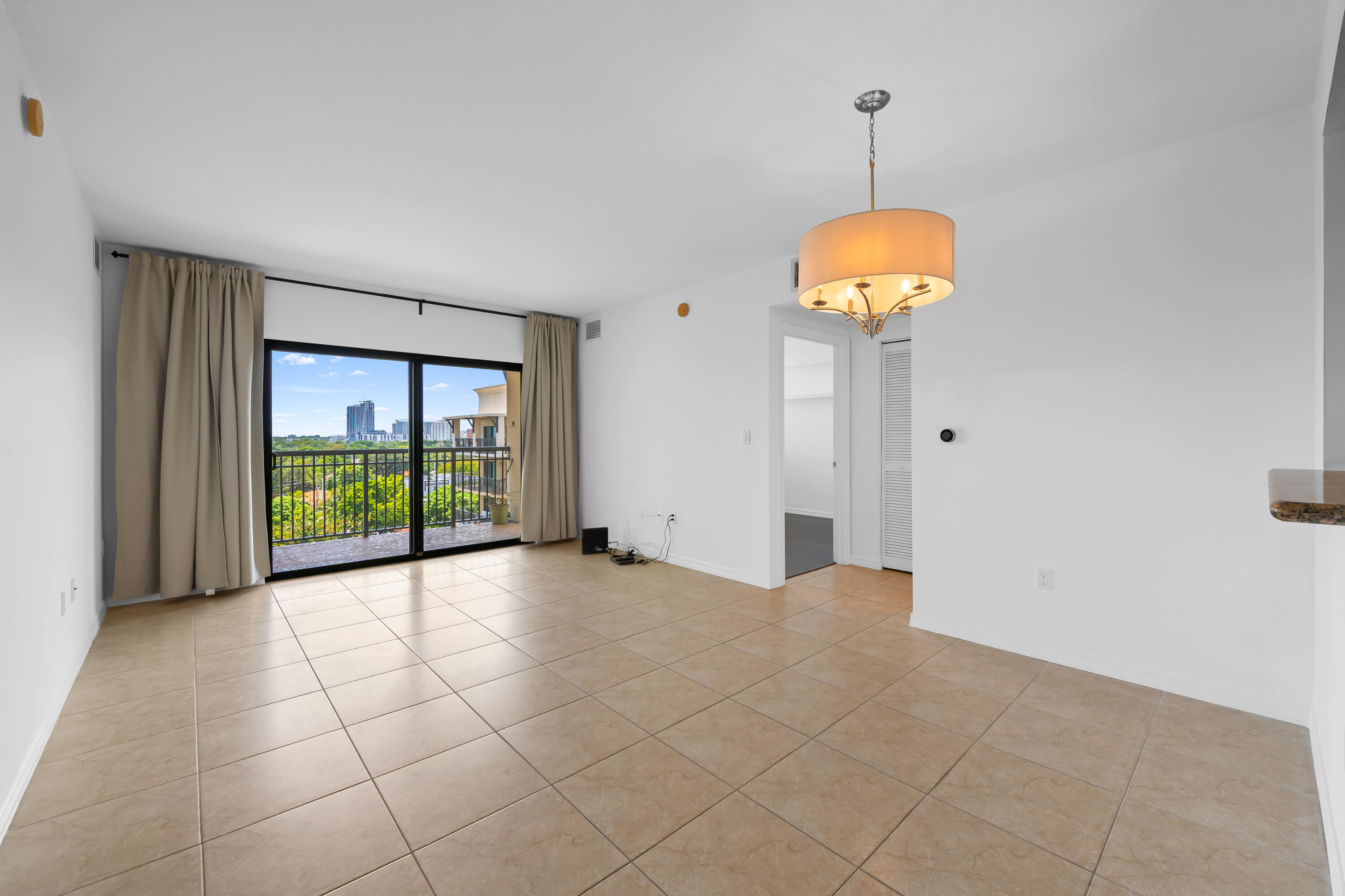 3530 SW 22ND #902, Miami FL 33145