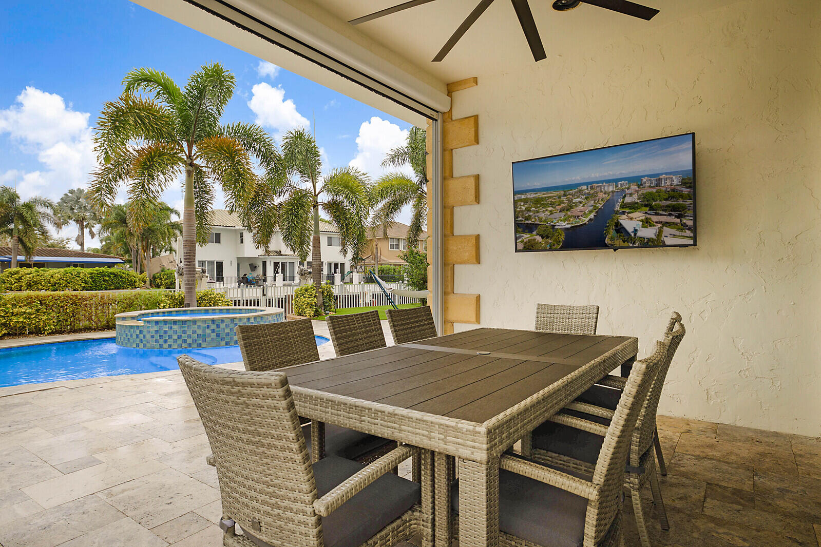 4930 NE 27th, Lighthouse Point FL 33064