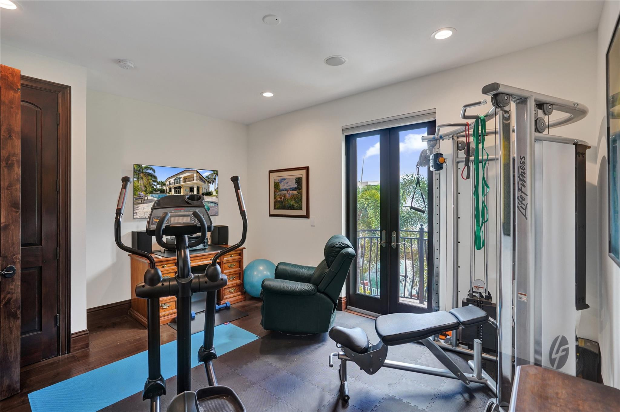 4930 NE 27th, Lighthouse Point FL 33064