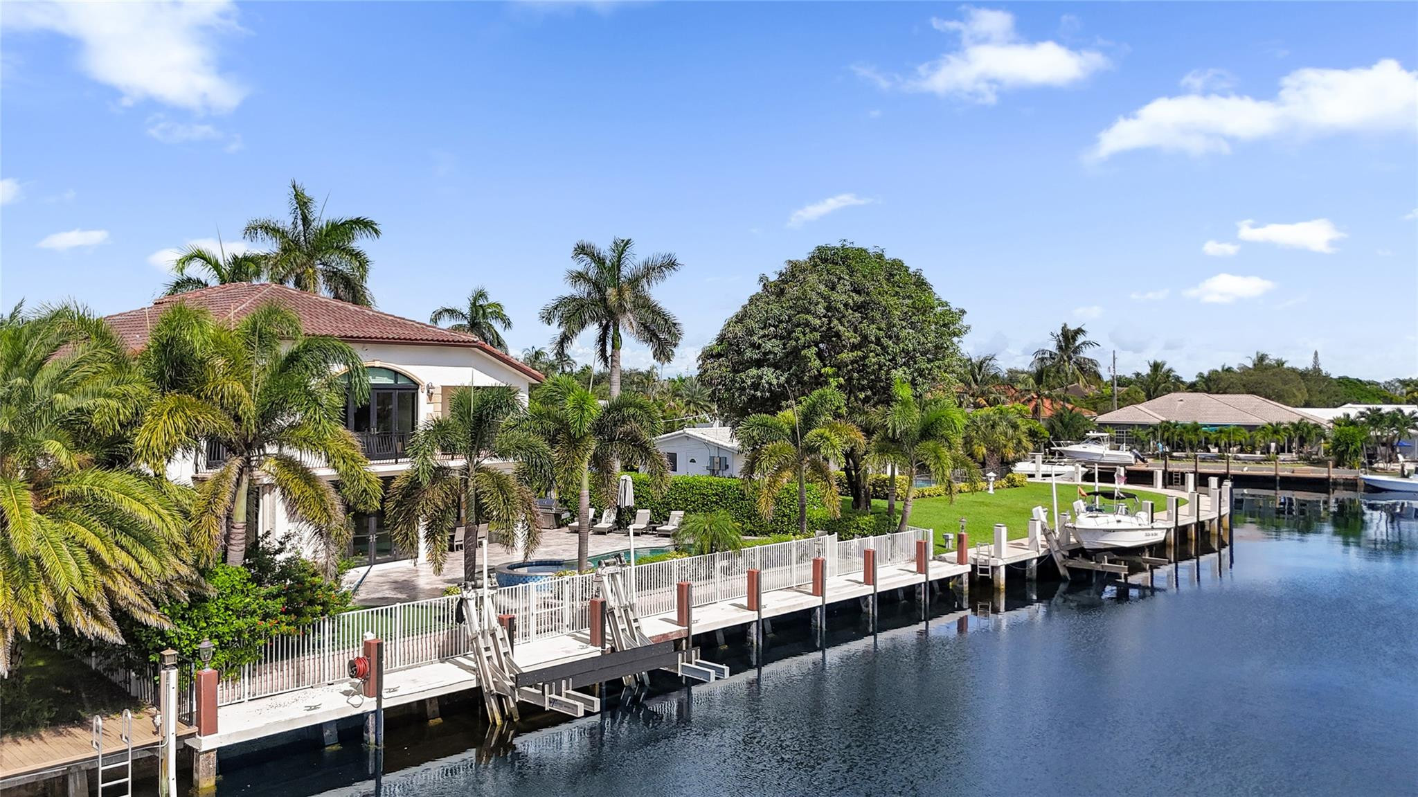 4930 NE 27th, Lighthouse Point FL 33064