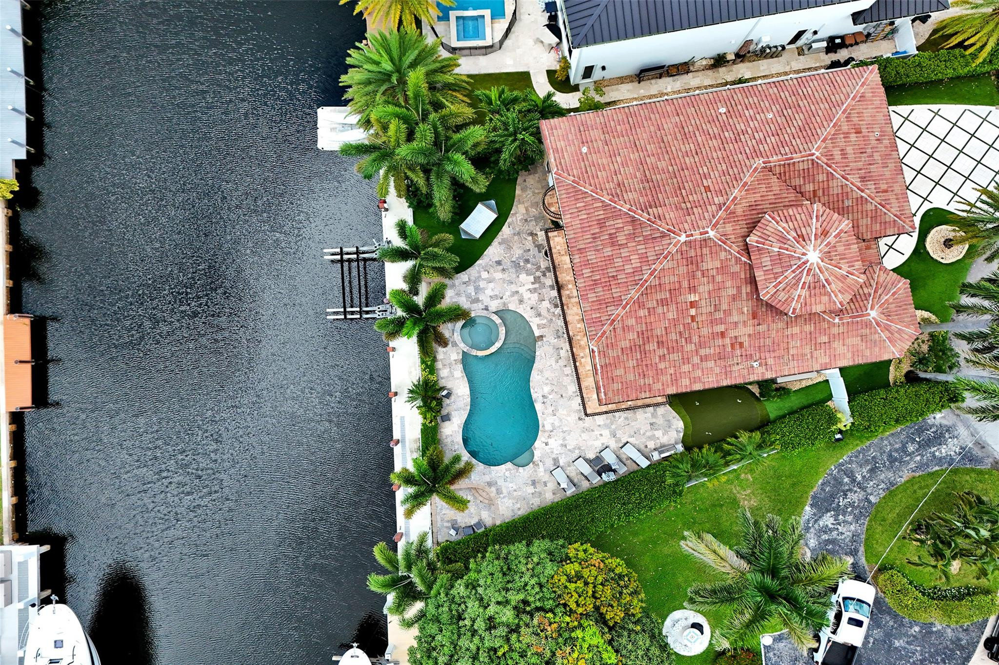 4930 NE 27th, Lighthouse Point FL 33064